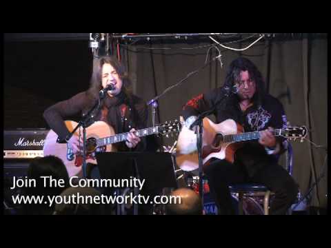 Profilový obrázek - Michael Sweet & Oz Fox Live Acoustic Set At Gospel Music Week 2009 Stryper Boston Singer