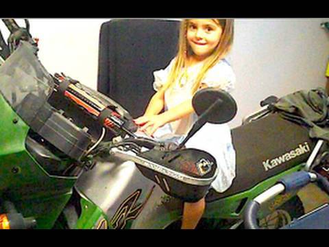 Profilový obrázek - Motorcycle girl (10/3/2009-213)