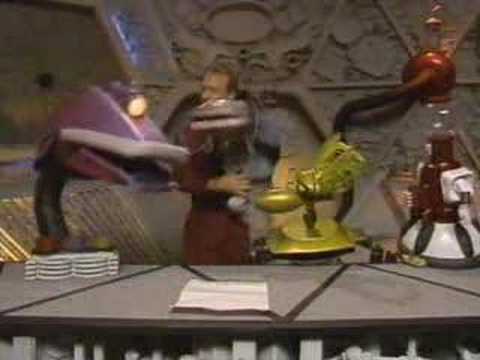 Profilový obrázek - MST3K: Joel freaks out Crow and Tom with a puppet