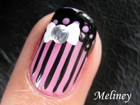 Profilový obrázek - Nail Art Tutorial - Pink & Black Lace Corset Pretty Bow Tie French Tip Design for short nails
