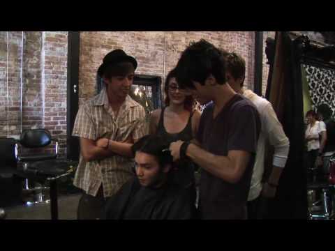 Profilový obrázek - NLT TV [Episode 1] - V Gets A Haircut.