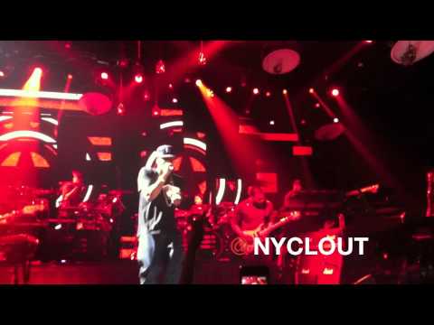 Profilový obrázek - NYCLOUT.COM: Jay-Z Performs Live At The 2011 Adult Swim Upfront view