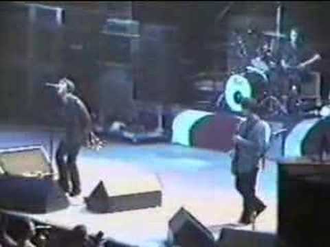 Profilový obrázek - Oasis - Chicago 98 - Supersonic (awesome Intro)