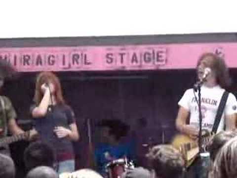 Profilový obrázek - Paramore - Here We Go Again (Live From Warped Tour) 05