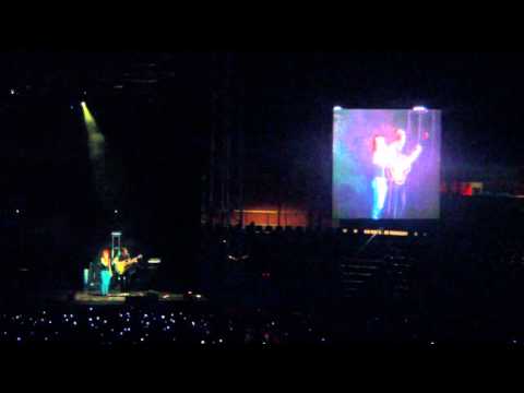 Profilový obrázek - Paramore - In the Mourning [First time live ever] - Brasilia, 02/16/2011