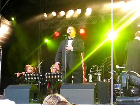 Profilový obrázek - Paul Potts sings Il Gladiatore at Ponty in the Park, 24th July 2011