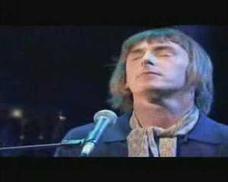 Profilový obrázek - Paul Weller plays Broken Stones