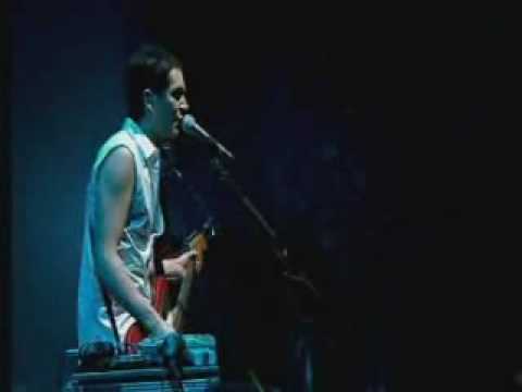 Profilový obrázek - placebo-allergic (soulmates never die)