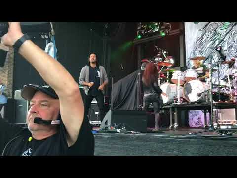 Profilový obrázek - Pop Evil 'Colors Bleed', 'Ex-Machina', 'Deal with the Devil' at Summerfest in Milwaukee, WI - 7.7.18