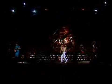 Profilový obrázek - Queen - Live At The Bowl - Part 12 (12/13)