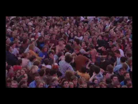 Profilový obrázek - Queens Of The Stone Age - No One Knows (Live at Reading 05)
