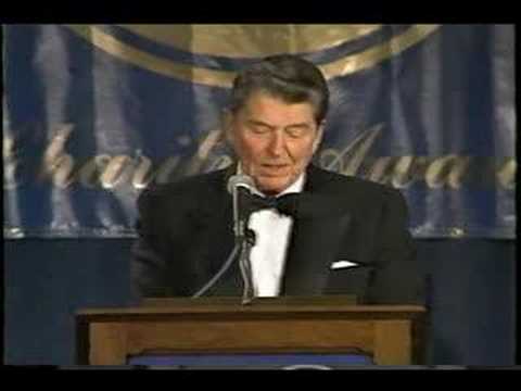 Profilový obrázek - Reagan talks about Pat Boone