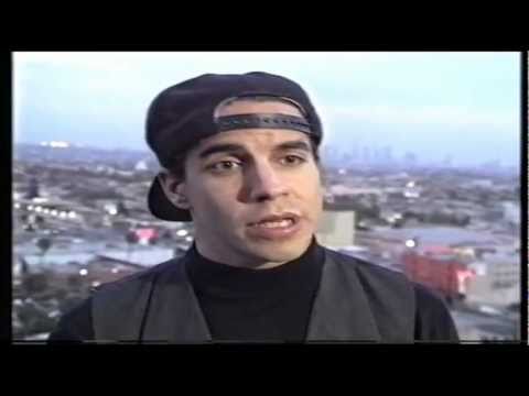 Profilový obrázek - Red Hot Chili Peppers - Interview with Anthony Kiedis re: drug addiction - rare clip