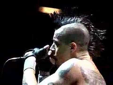 Profilový obrázek - Red Hot Chili Peppers US Tour 2000 Episode 7