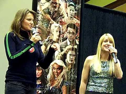 Profilový obrázek - Renee O'connor and Lucy Lawless Xena Convention 2011 Part 1