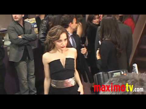 Profilový obrázek - RIP Brittany Murphy, her last Red Carpet Appearance at 'ACROSS THE HALL' Premiere (She was so THIN)