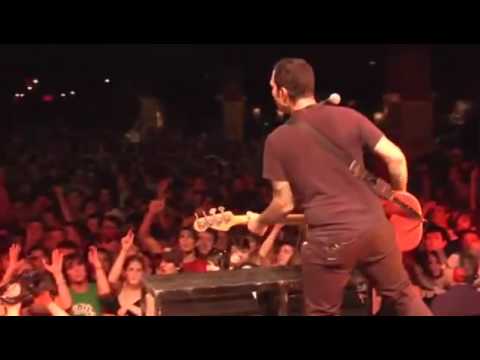 Profilový obrázek - Rise Against - Drones (Live House of Blues, Boston)