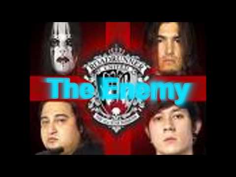 Profilový obrázek - Roadrunner United - The Enemy [Lyrics] HD Sound