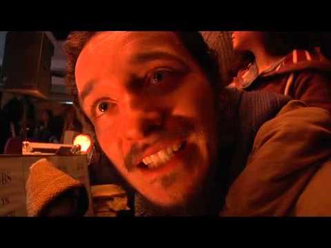 Profilový obrázek - Robert Del Naja and Thom Yorke play at Occupy London Christmas party