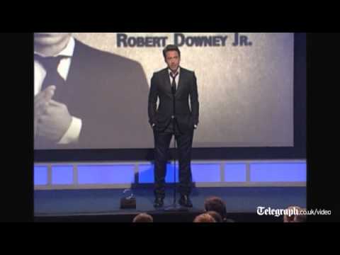Profilový obrázek - Robert Downey Jr asks forgiveness for Mel Gibson