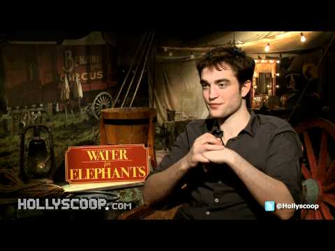 Profilový obrázek - Robert Pattinson; Working With Reese Witherspoon In 'Water for Elephants'
