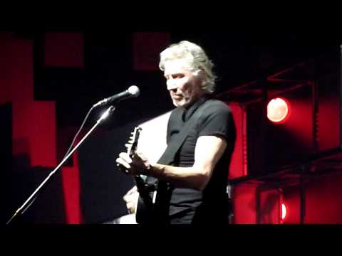 Profilový obrázek - Roger Waters - The Wall @ Gelredome - Arnhem, Holland 8-4-2011 - Full Show Pt 1