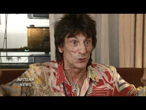 Profilový obrázek - ROLLING STONES RONNIE WOOD REVEALS ALL IN NEW SOLO ALBUM I FEEL LIKE PLAYING