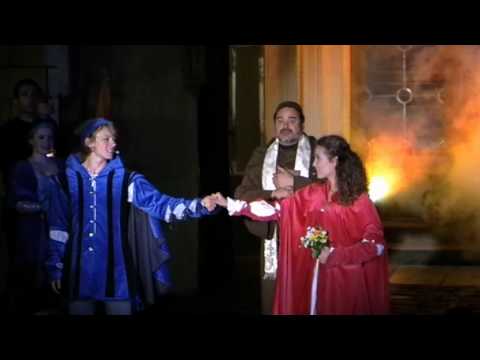 Profilový obrázek - Romantický muzikál Romeo a Julie na nádvoří zámku Hluboká nad Vltavou