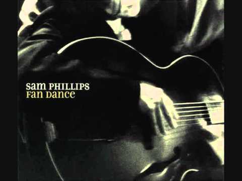 Profilový obrázek - Sam Phillips - Love Is Everywhere I Go