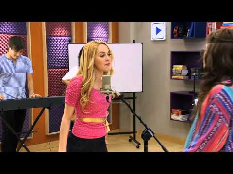 Profilový obrázek - Seriál Violetta na Disney Channel - Duel (Epizoda 1)