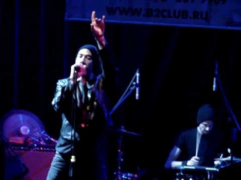 Profilový obrázek - She Wants Revenge - Out Of Control (Live In Moscow)