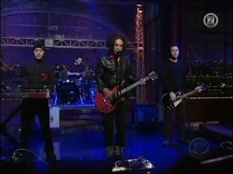 Profilový obrázek - She Wants Revenge - Tear You Apart (Live Letterman 2006)