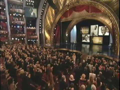 Profilový obrázek - Sidney Poitier accepting an Honorary Oscar®