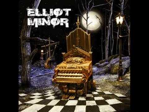 Profilový obrázek - Silently - Elliot Minor - Lyrics At The Side