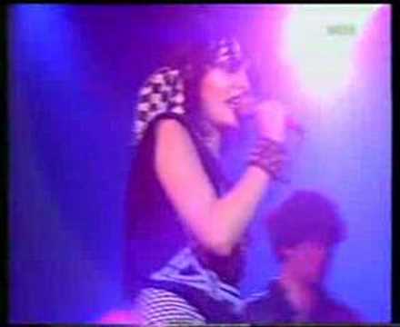 Profilový obrázek - Siouxsie and the Banshees - Spellbound - Live 1981