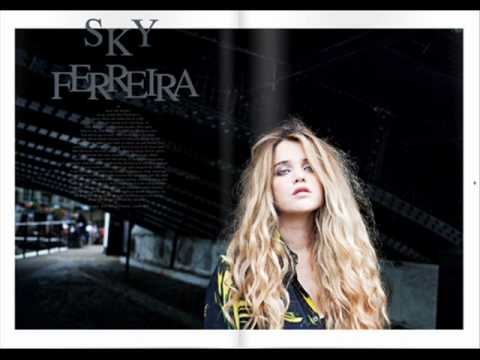 Profilový obrázek - Sky Ferreira - Elevator
