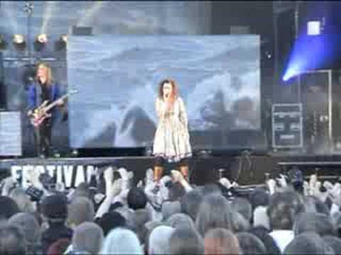 Profilový obrázek - Sleeping Sun (Live In Helsinki, Kaisaniemi 26.6.2008)