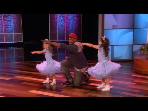 Profilový obrázek - Sophia Grace & Rosie Dance with tWitch