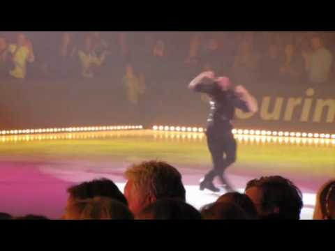 Profilový obrázek - Stéphane Lambiel & Anastacia in the finale of Art on Ice 2010 (4th March)