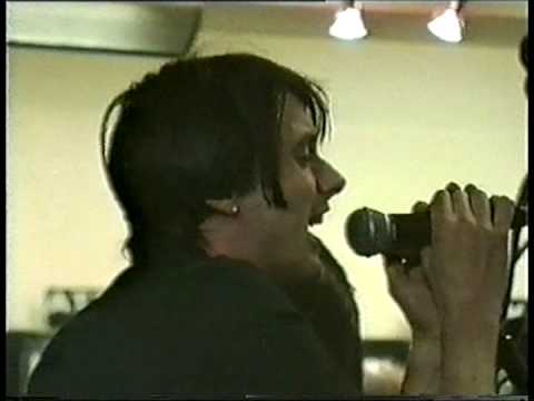Profilový obrázek - Suede - Beautiful Ones - Live at Virgin Megastore 1996 Part1