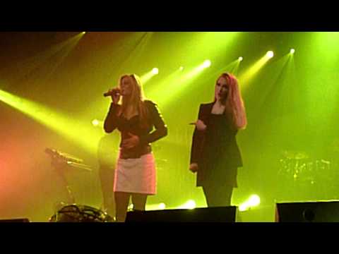 Profilový obrázek - Sweet Curse - ReVamp duet with Simone Simons (Epica) - Live @MFVF 2010, Octobre 23rd HD
