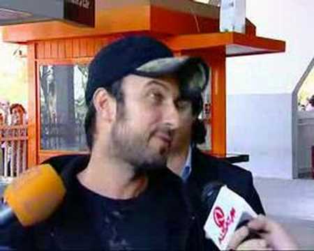 Profilový obrázek - Tarkan speaks to Ardi Pulaj in Skopje (In English)
