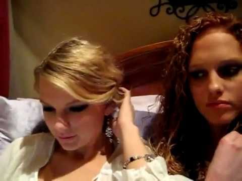 Profilový obrázek - Taylor and Abigail Singing on Taylor's Bed