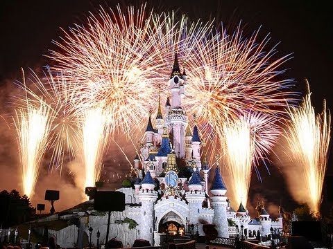 Profilový obrázek - The 2011 Walt Disney World Christmas Holiday Wishes Fireworks Show (in HD)