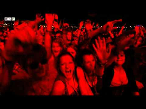 Profilový obrázek - The Chemical Brothers perform Don't Think live at Glastonbury 2011