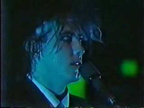 Profilový obrázek - The Cure - A Forest (Live in Japan 1984)