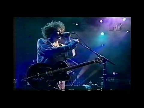 Profilový obrázek - The Cure - Charlotte Sometimes live 1996 Brazil