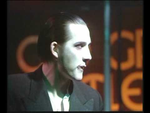 Profilový obrázek - The Damned - Smash it Up Old Grey Whistle Test, Stage wrecked!