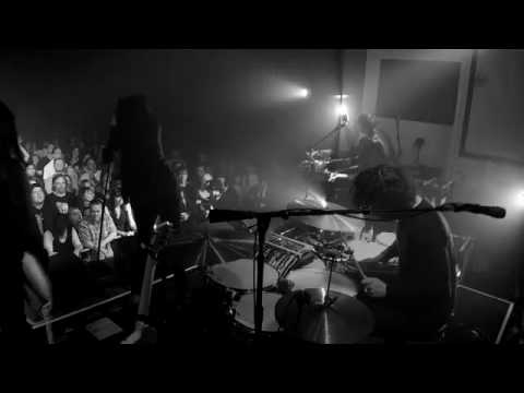 Profilový obrázek - The Dead Weather - "The Difference Between Us" (Live from Third Man Records)