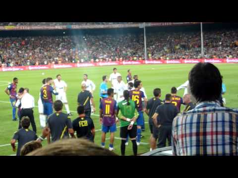 Profilový obrázek - "The FIGHT" FC Barcelona - Real Madrid 3-2 Supercopa 17/08/11